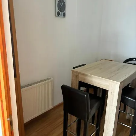 Centrum Vendeghaz Pensjonat Debreczyn