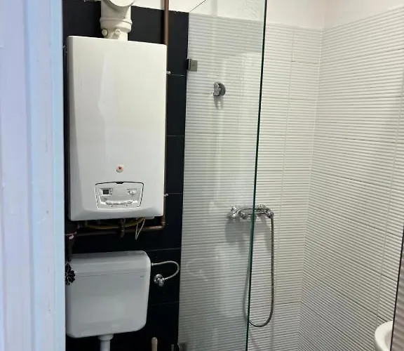 Konukevi Centrum Vendeghaz *
