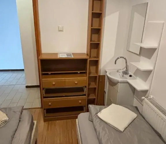 Centrum Vendeghaz Konukevi *